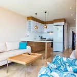 Azure Dream Vila *